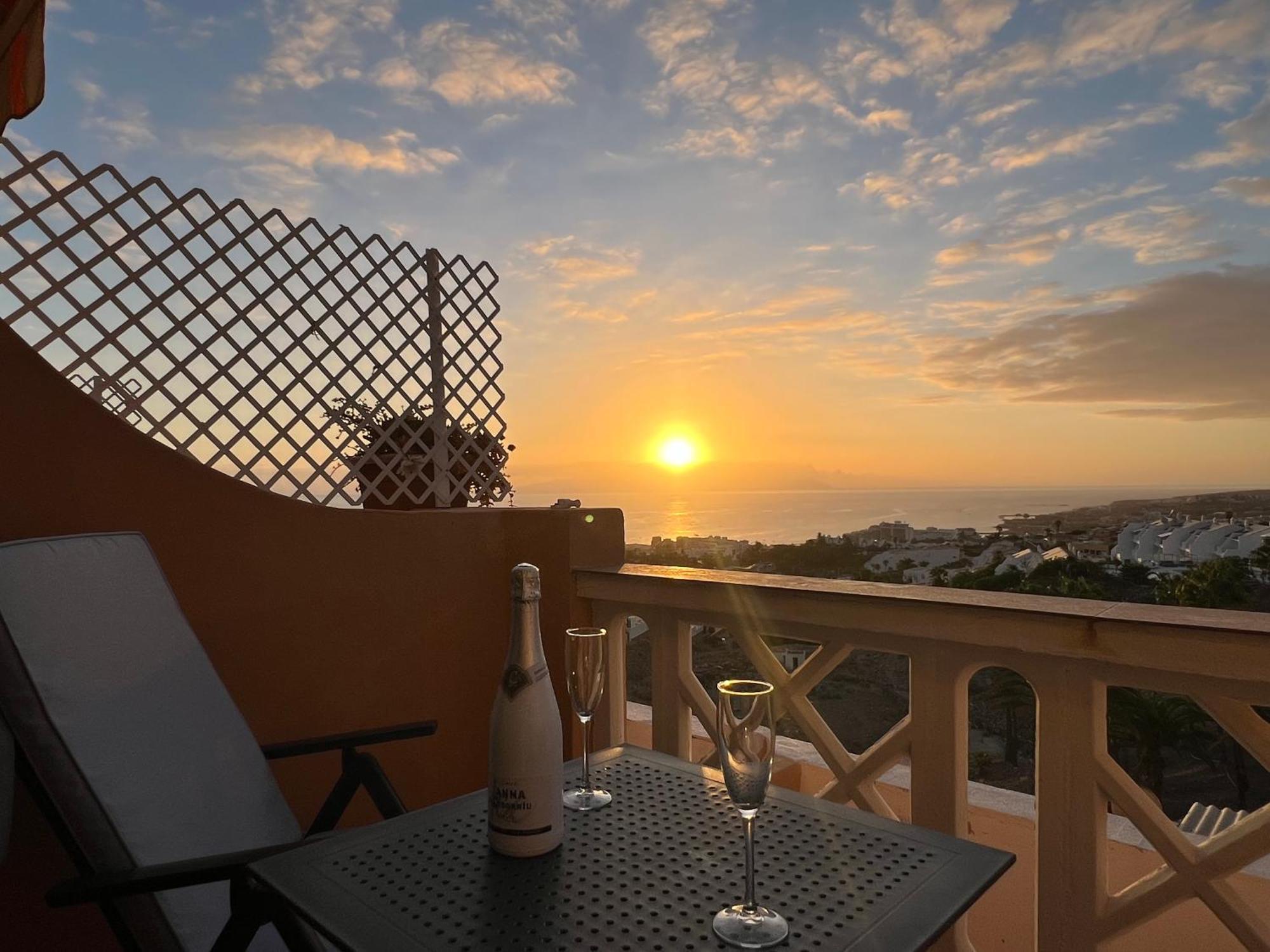 Ocean View Apartment 아데제 외부 사진